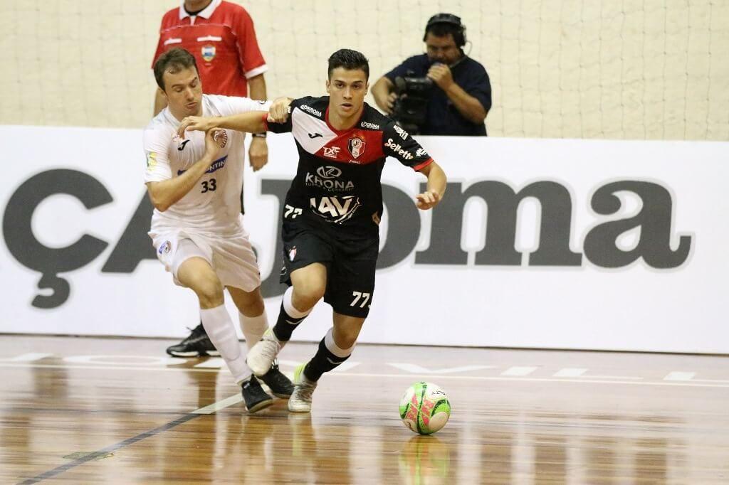 Joinville vence Carlos Barbosa e garante vaga na semifinal da LNF, futsal