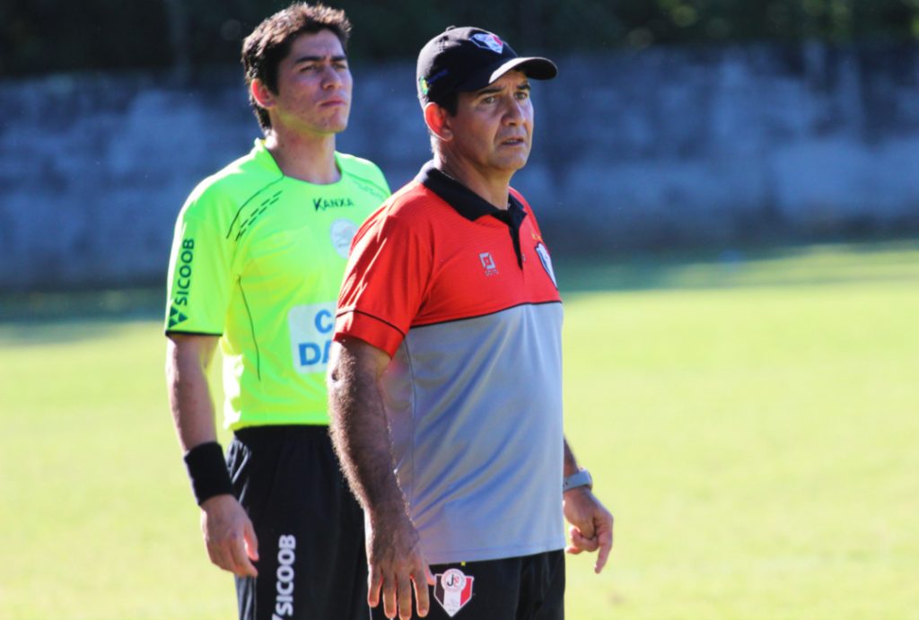 Coletiva com Pedrinho Maradona, técnico do JEC Sub-20