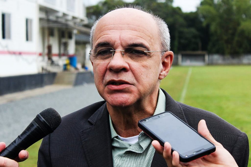 Eduardo Bandeira de Mello, ex-presidente do Flamengo, avalia plano de reestruturação do JEC