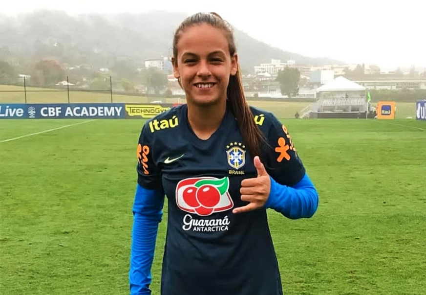 Seleção Nacional Feminina de sub-17 faz jogo de preparação em