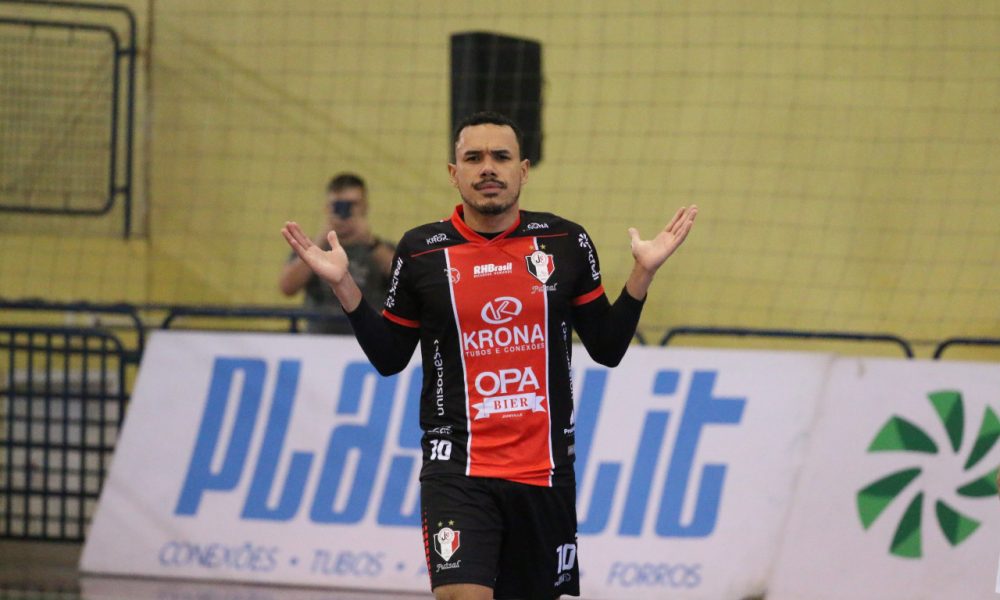 Futsal: Joinville acerta retorno do pivô Dieguinho