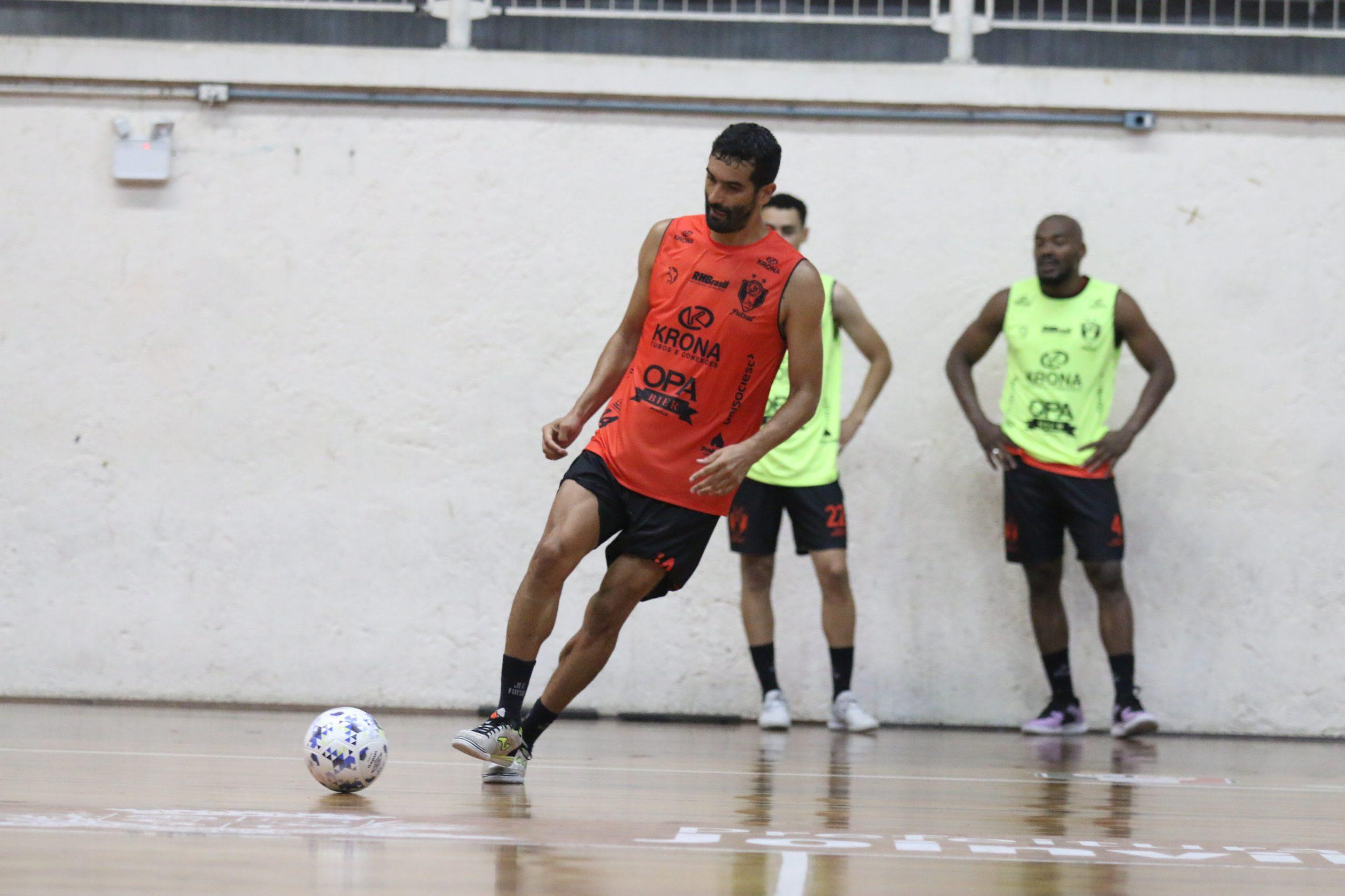 Futsal: Joinville acerta retorno do pivô Dieguinho