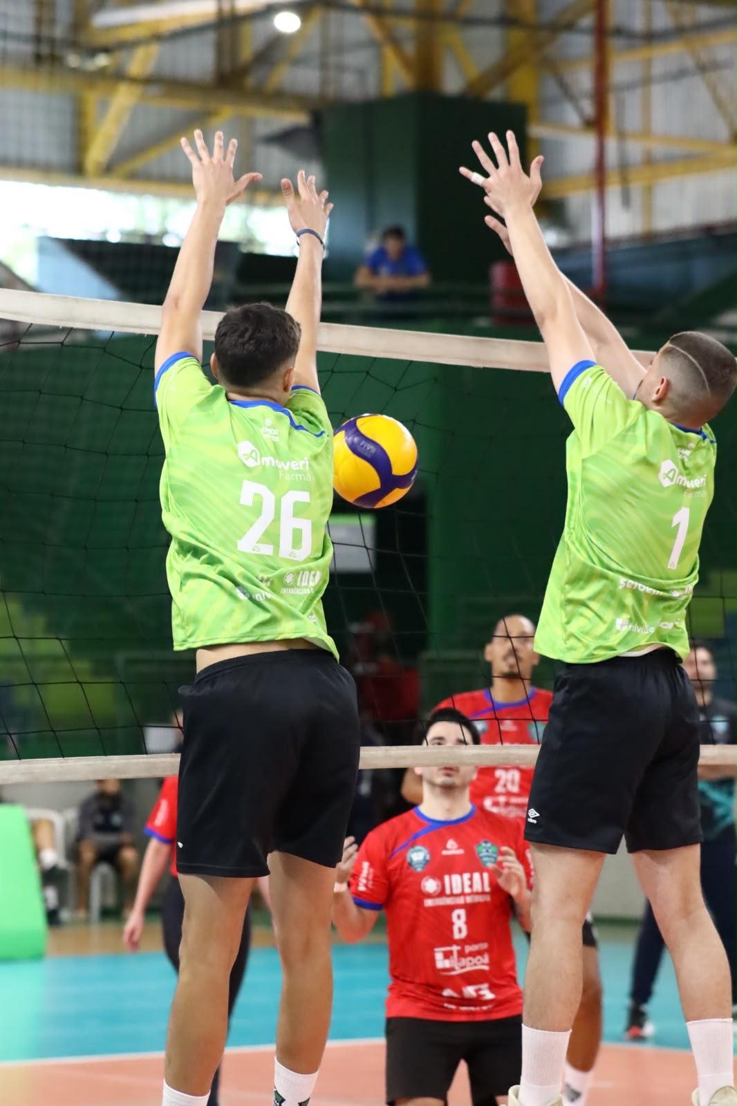 Partida do Festival Amigos do Joinville Vôlei na Univille
