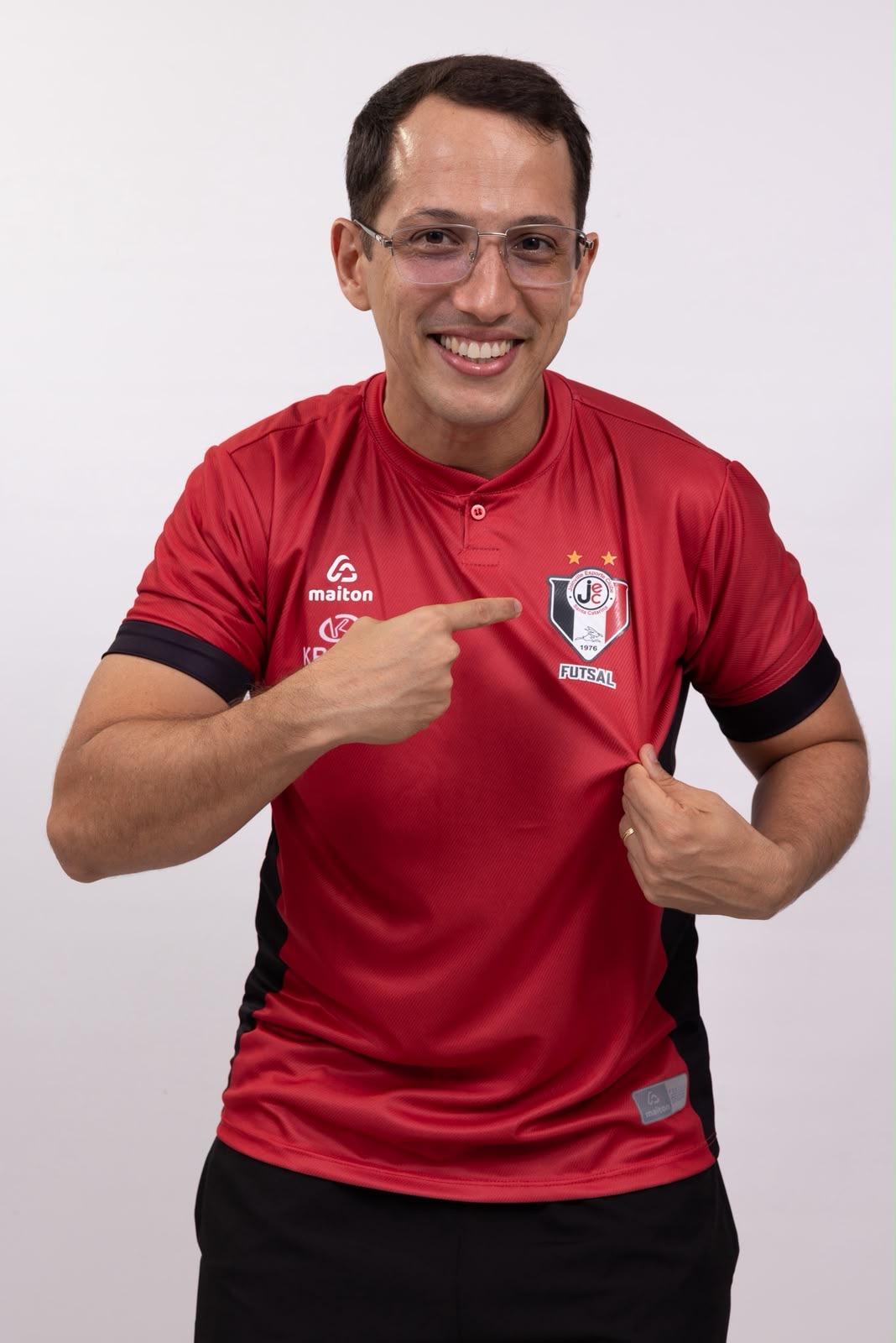 Davi Mendonça, técnico do JEC Futsal