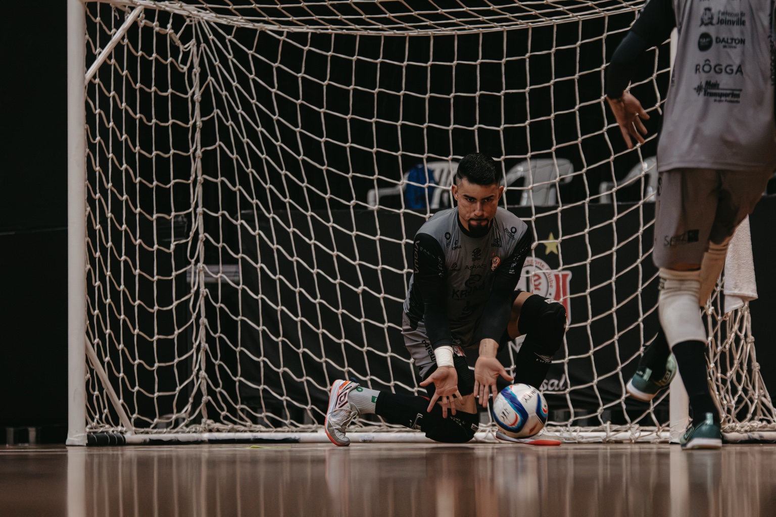 Preparação dos goleiros do JEC Futsal