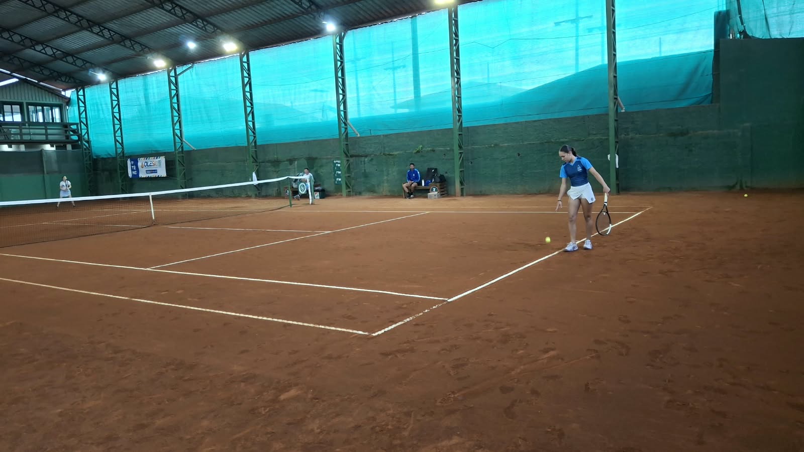 Partida do tênis feminino na Olesc
